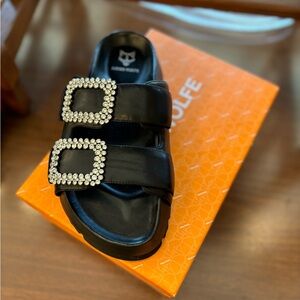 NEW Naked Wolfe ladies 10 Victoria Buckled Platform Slides